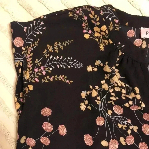 PHILOSOPHY sleeveless blouse with v-neck. - Picture 3 of 6